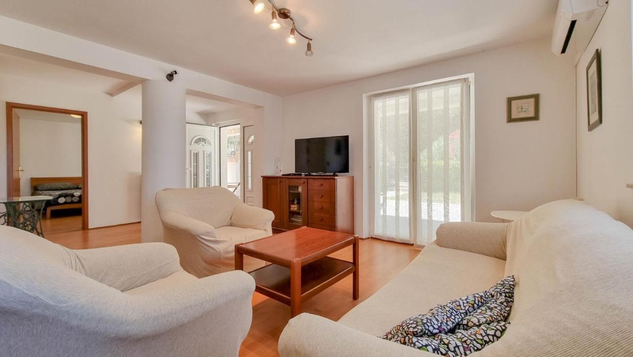 Apartmán Ena Novigrad Istria Exteriér fotografie
