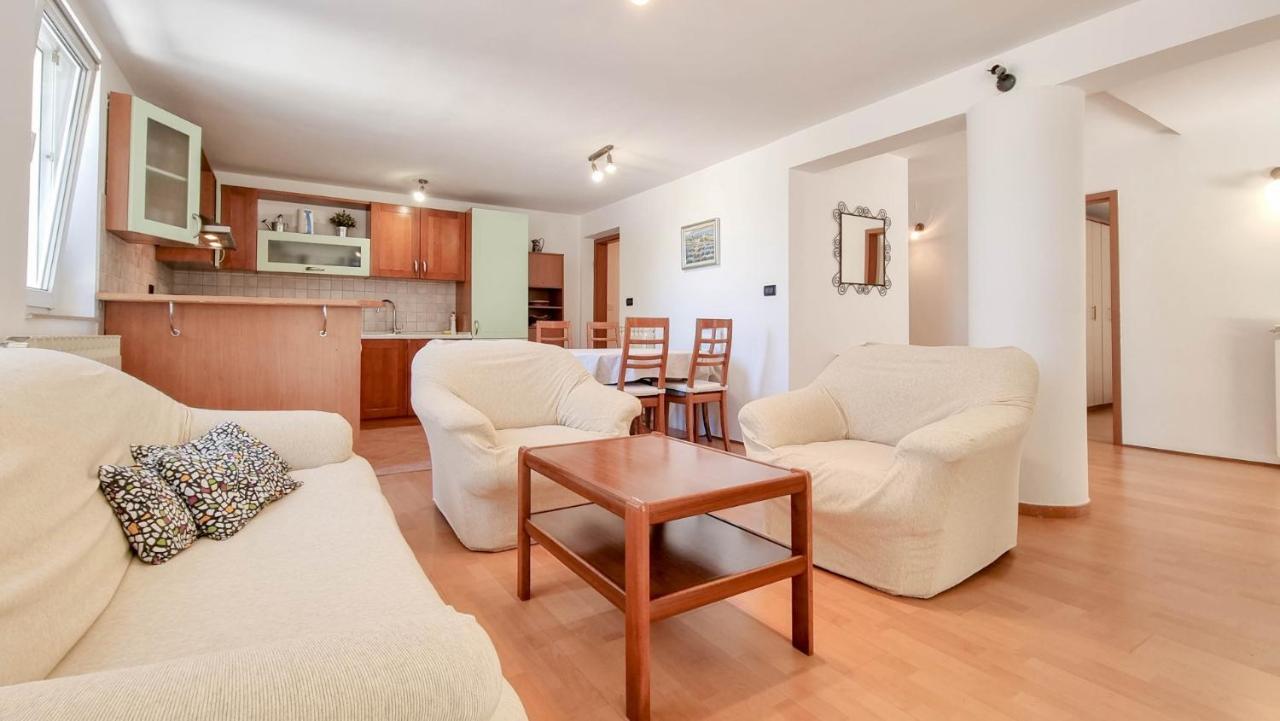 Apartmán Ena Novigrad Istria Exteriér fotografie