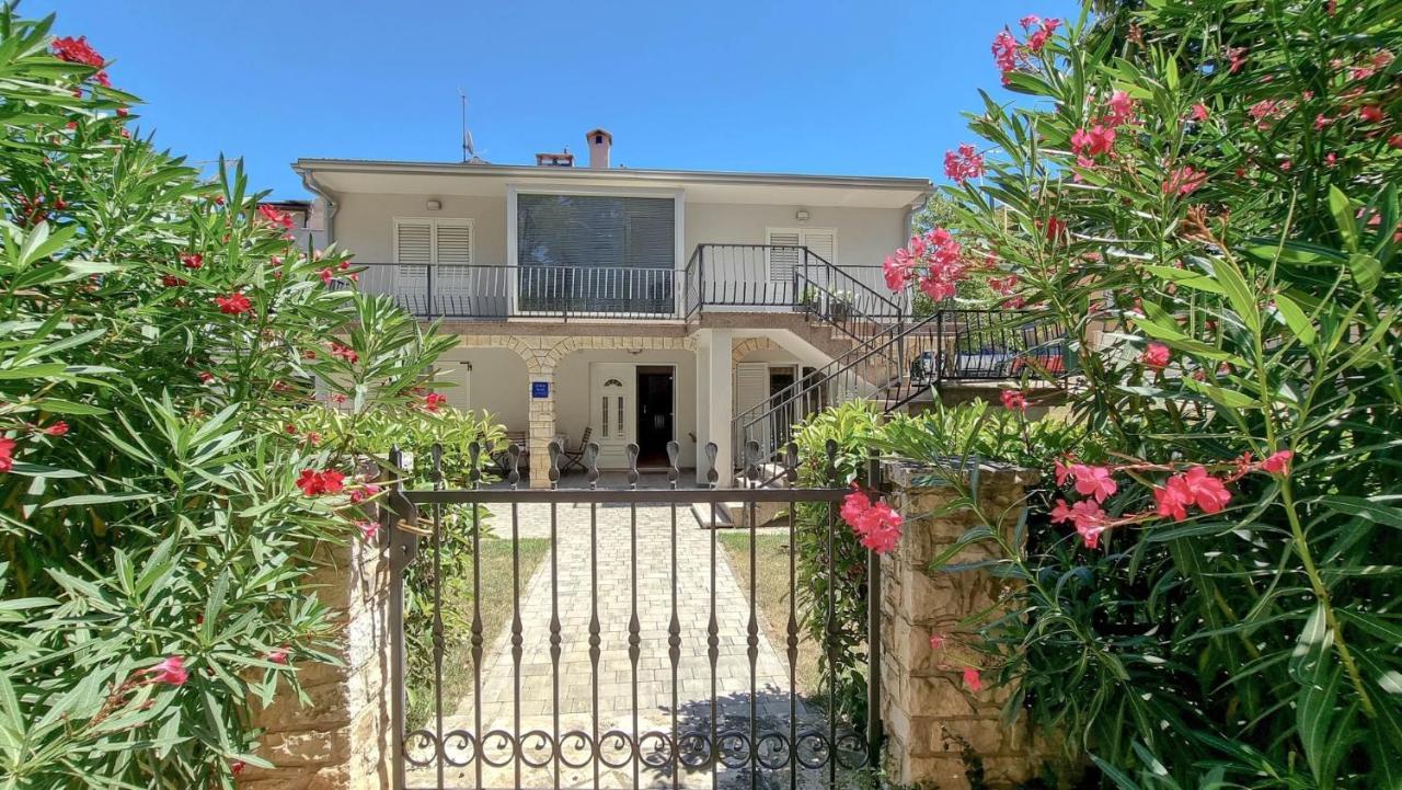 Apartmán Ena Novigrad Istria Exteriér fotografie