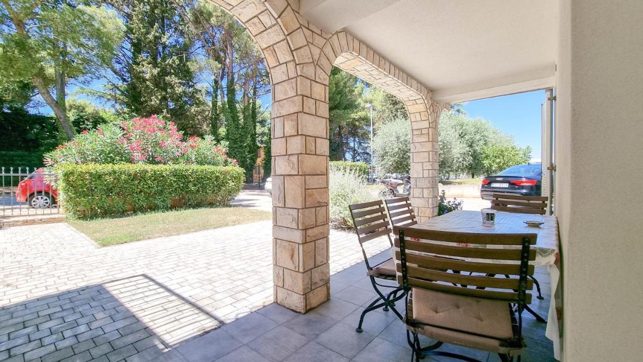 Apartmán Ena Novigrad Istria Exteriér fotografie