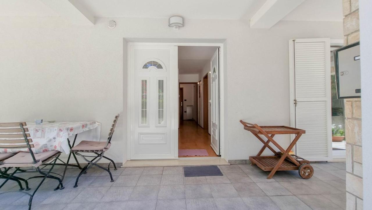 Apartmán Ena Novigrad Istria Exteriér fotografie
